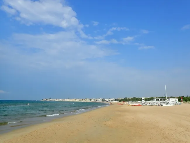 Scicli_strand_Sampieri