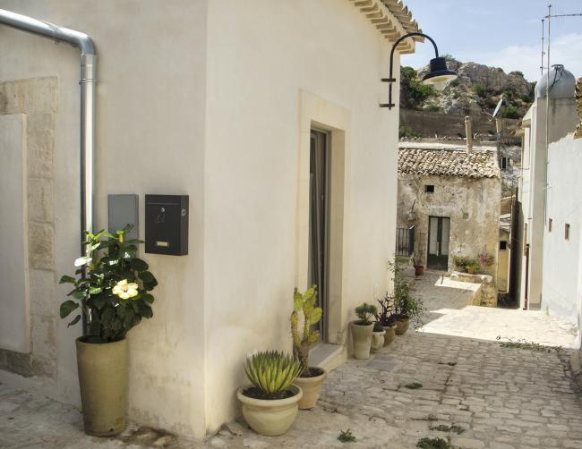 scicli_Ferienwohnung_Gasse_Sizilien